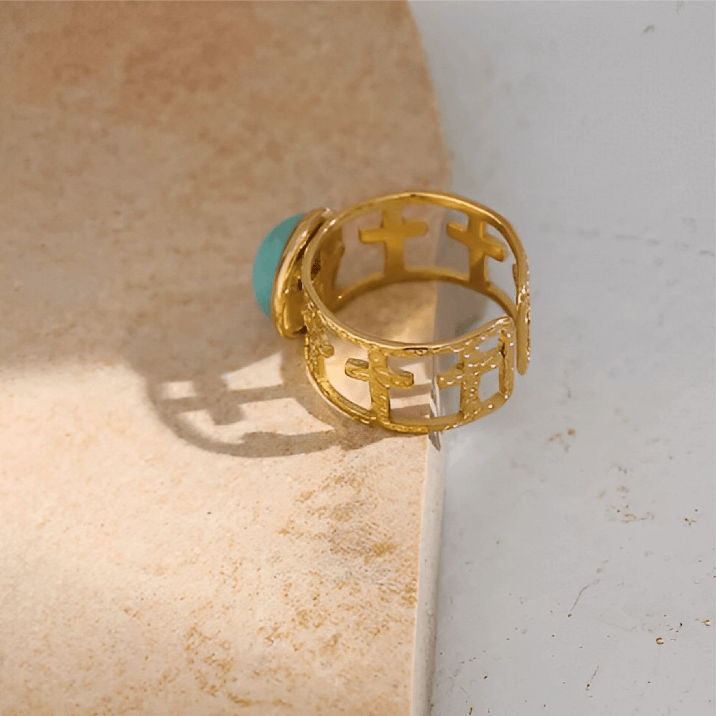Lustrous Wave Ring