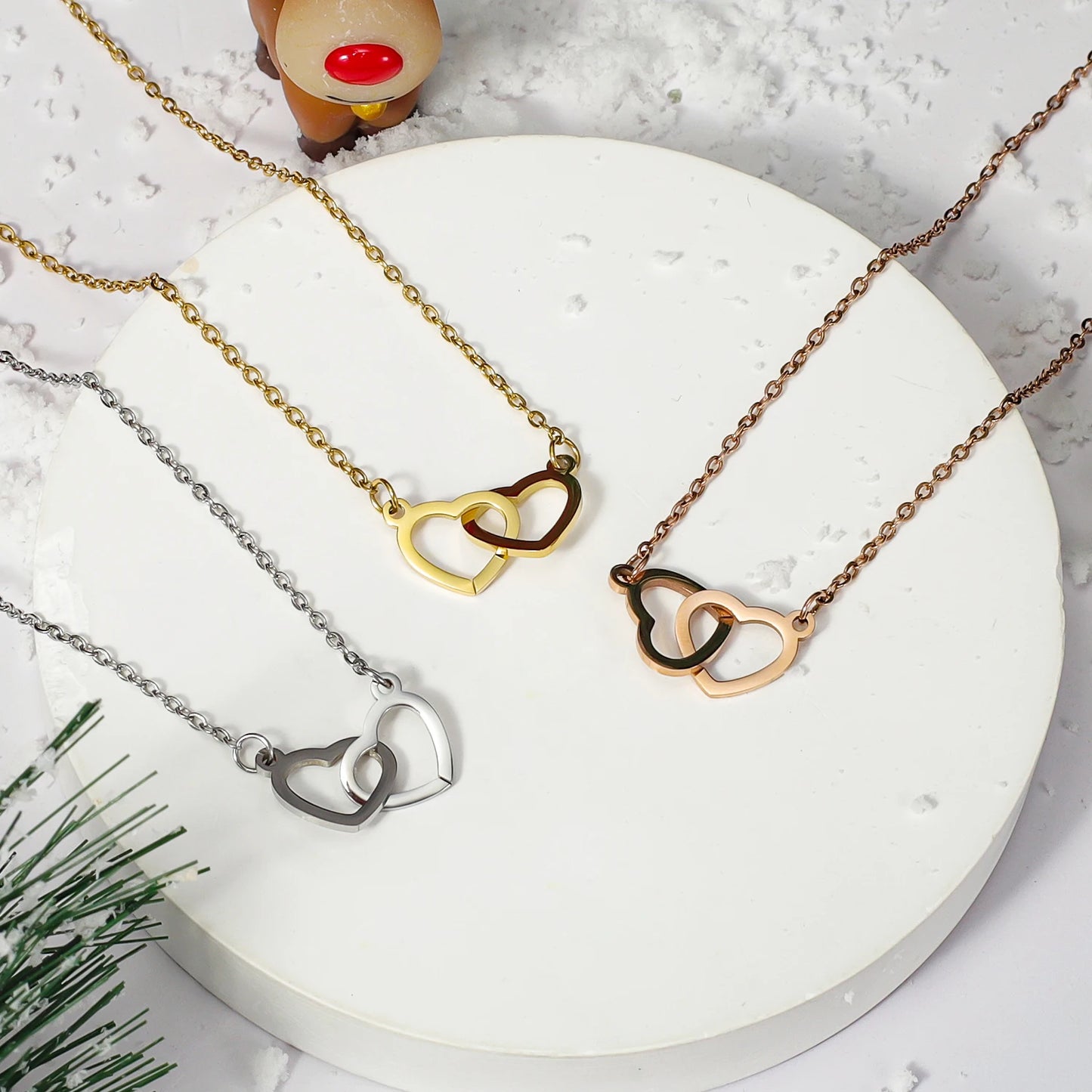 Engraved Intertwined Hearts Necklace